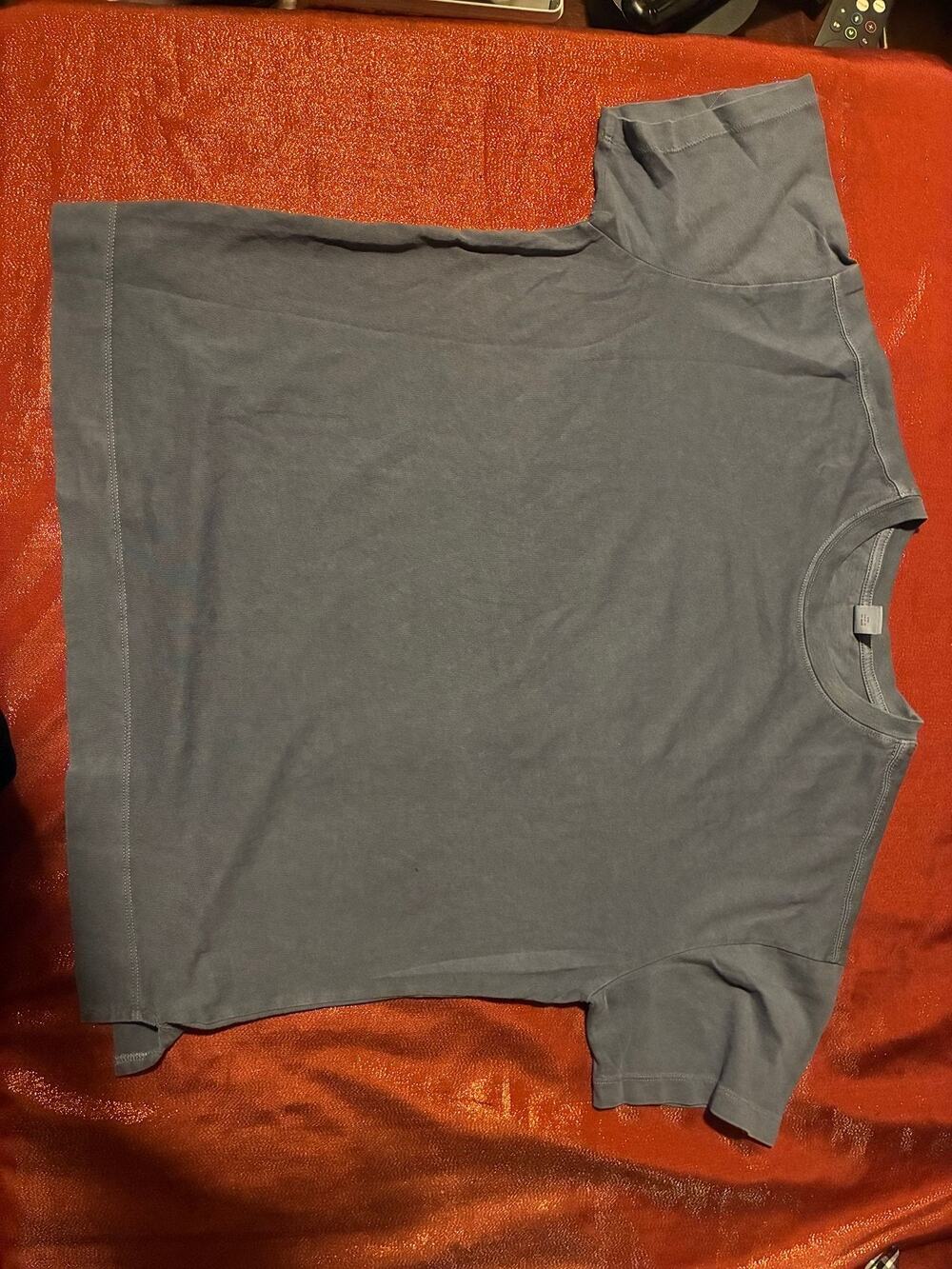 Old Navy Shirt Mens M Vintage Tee Classic Washed Blue Short Sleeve Crew Neck